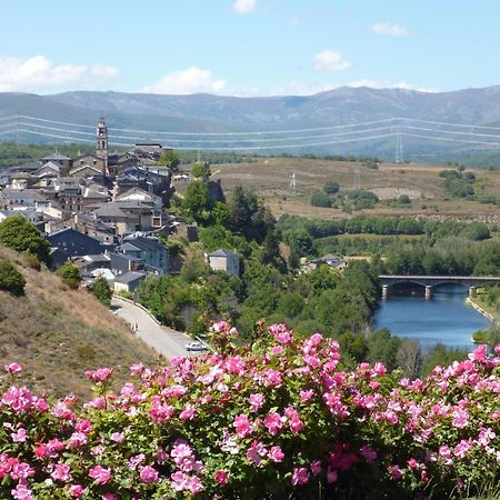 Hostal Carlos V Puebla de Sanabria Kültér fotó