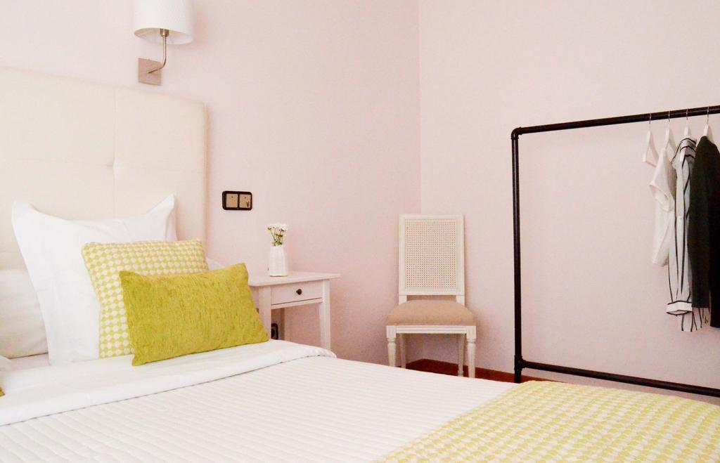Hostal Carlos V Puebla de Sanabria Kültér fotó