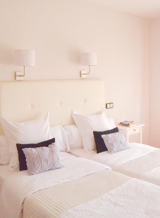 Hostal Carlos V Puebla de Sanabria Kültér fotó