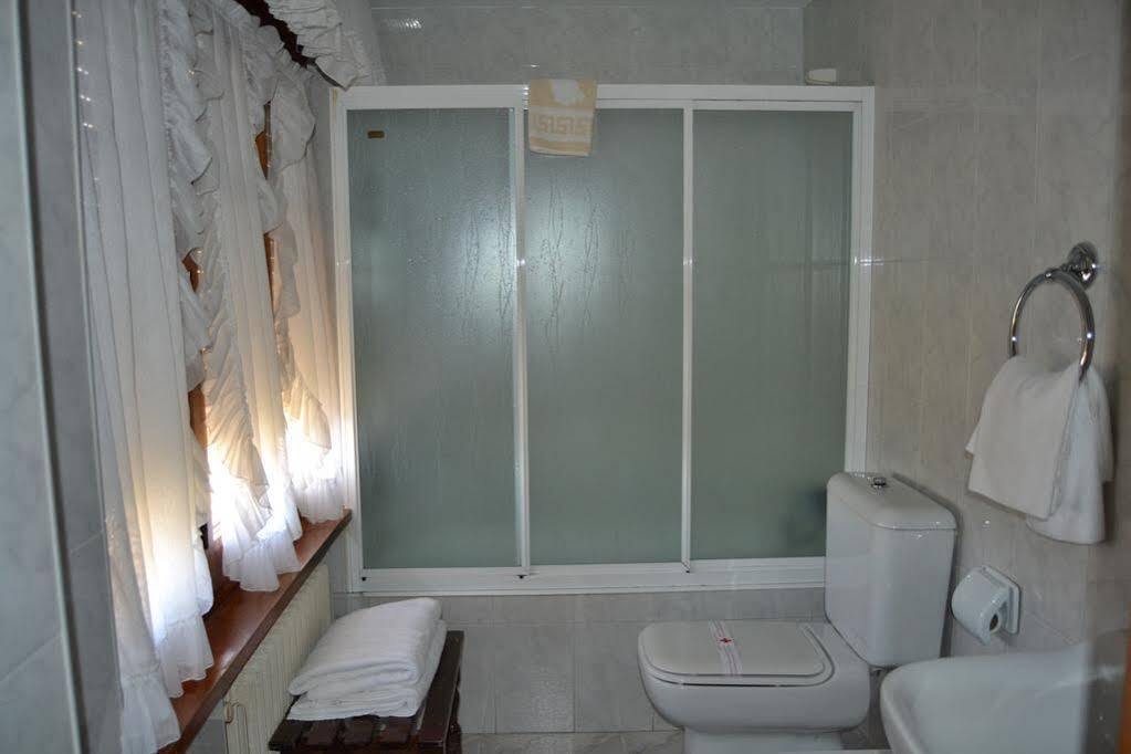 Hostal Carlos V Puebla de Sanabria Kültér fotó